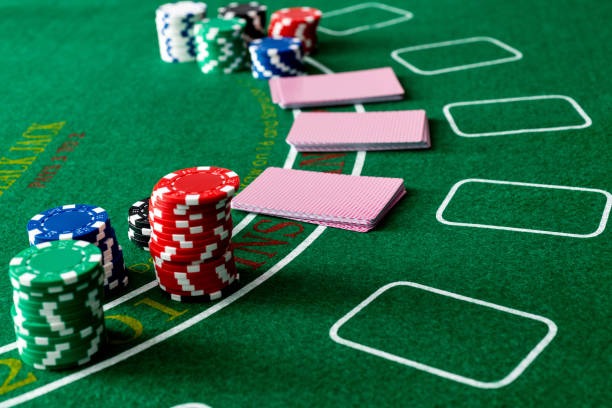 Live dealer at blackjack table on mobile phone screen